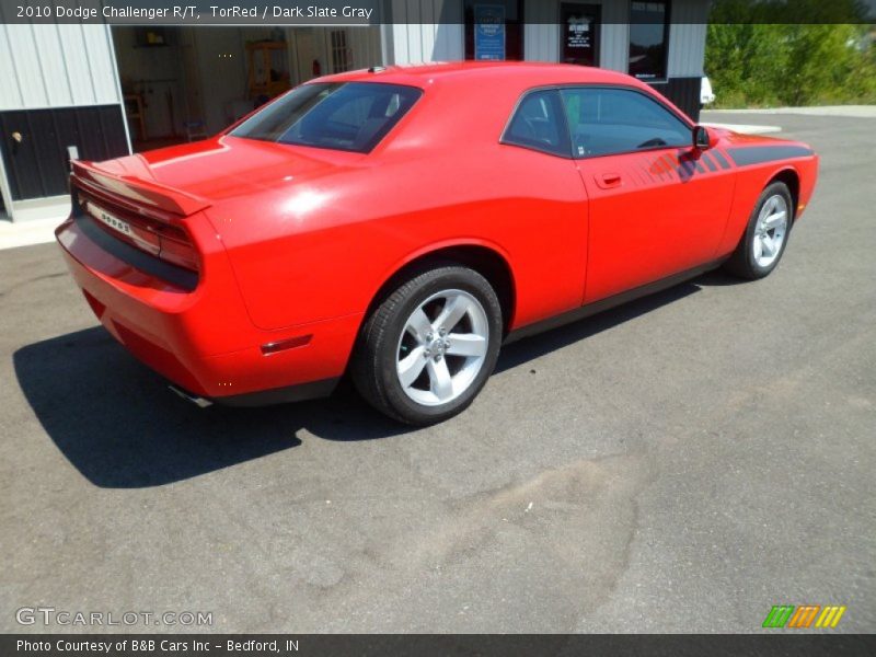 TorRed / Dark Slate Gray 2010 Dodge Challenger R/T