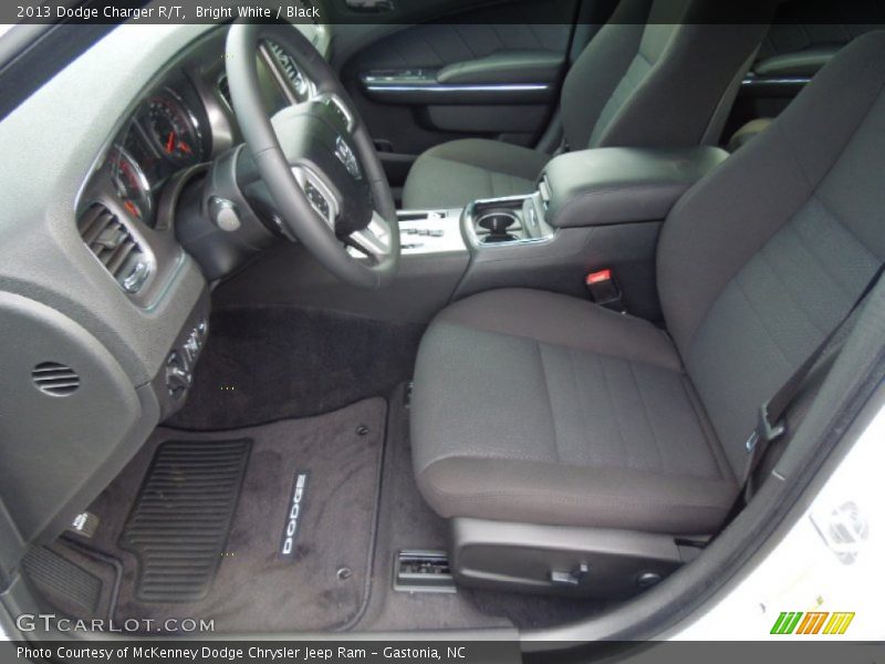 Bright White / Black 2013 Dodge Charger R/T