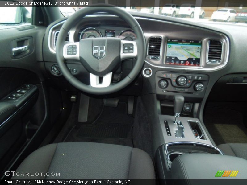 Bright White / Black 2013 Dodge Charger R/T