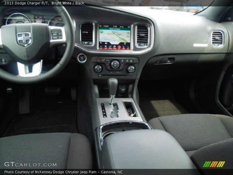 Bright White / Black 2013 Dodge Charger R/T