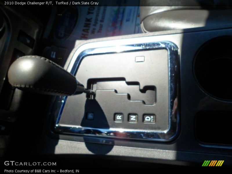 TorRed / Dark Slate Gray 2010 Dodge Challenger R/T