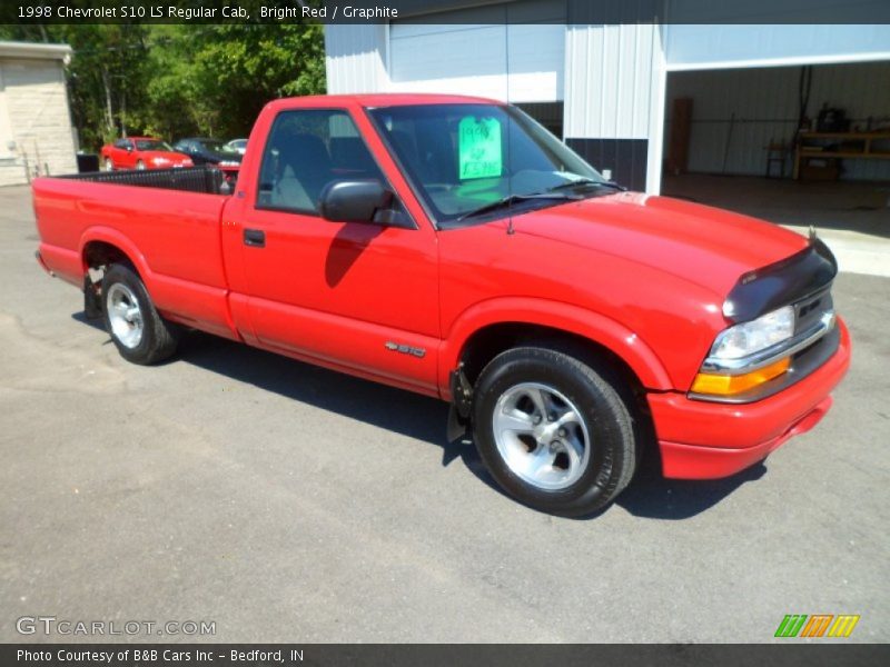 Bright Red / Graphite 1998 Chevrolet S10 LS Regular Cab