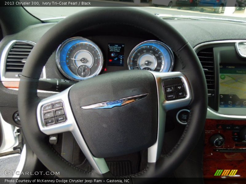  2013 300  Steering Wheel