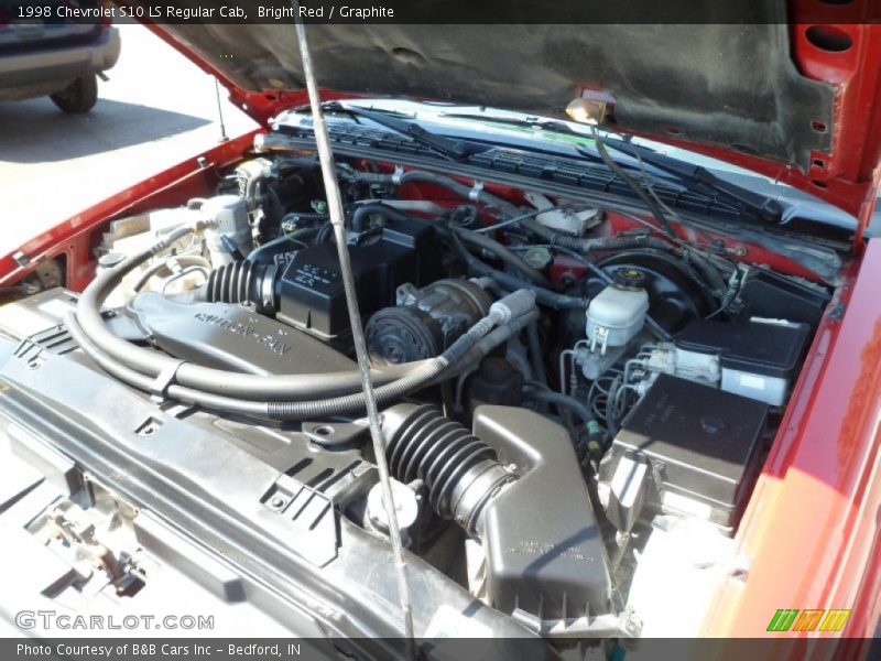 Bright Red / Graphite 1998 Chevrolet S10 LS Regular Cab