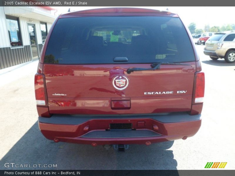 Red E / Shale 2005 Cadillac Escalade ESV AWD