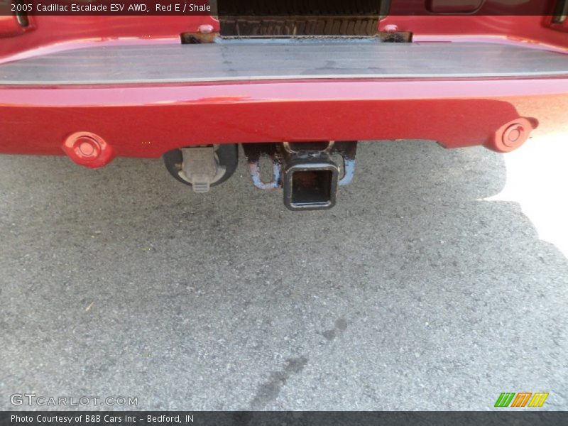 Red E / Shale 2005 Cadillac Escalade ESV AWD