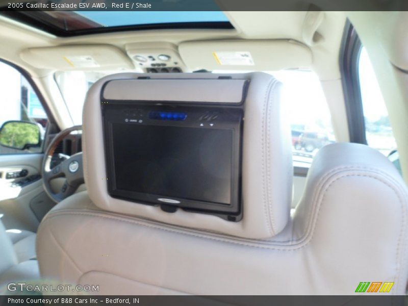 Red E / Shale 2005 Cadillac Escalade ESV AWD