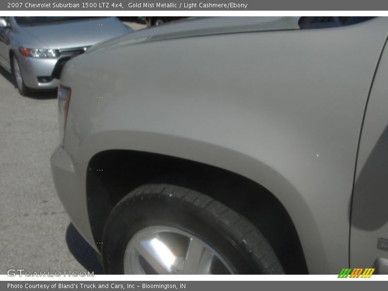Gold Mist Metallic / Light Cashmere/Ebony 2007 Chevrolet Suburban 1500 LTZ 4x4