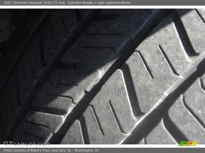 Gold Mist Metallic / Light Cashmere/Ebony 2007 Chevrolet Suburban 1500 LTZ 4x4