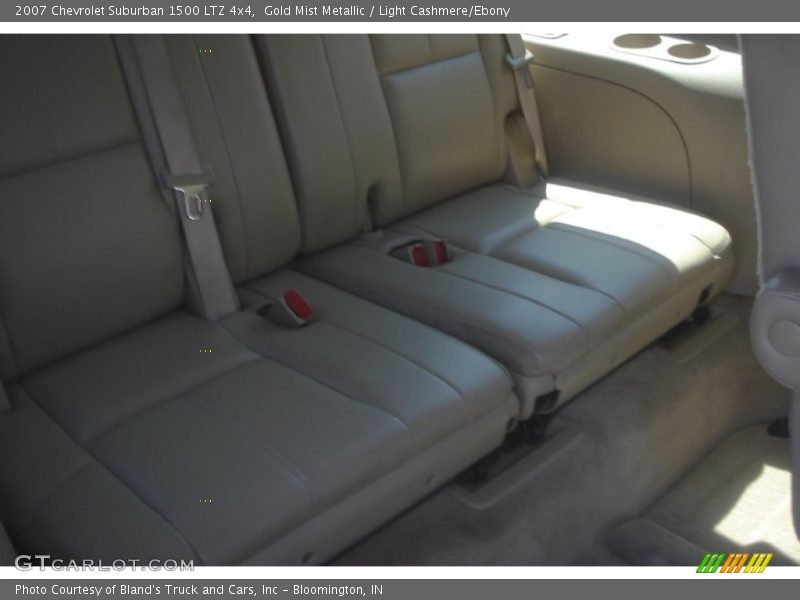Gold Mist Metallic / Light Cashmere/Ebony 2007 Chevrolet Suburban 1500 LTZ 4x4