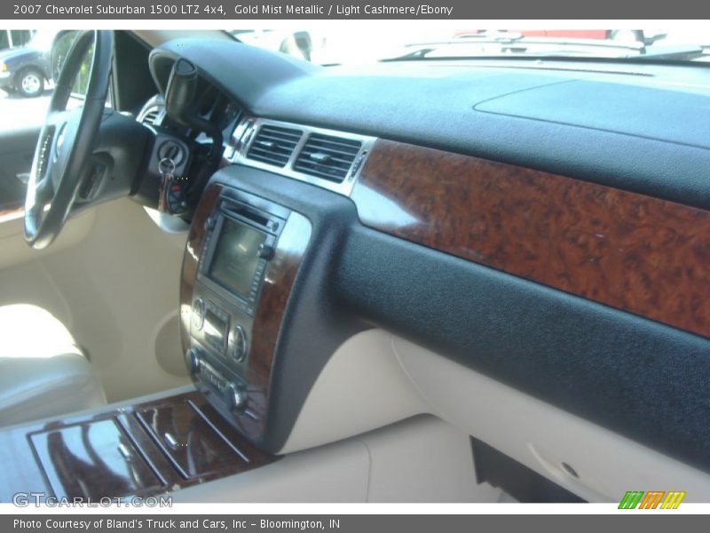 Gold Mist Metallic / Light Cashmere/Ebony 2007 Chevrolet Suburban 1500 LTZ 4x4