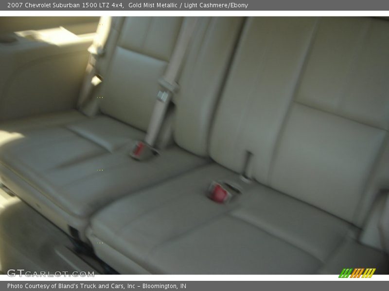 Gold Mist Metallic / Light Cashmere/Ebony 2007 Chevrolet Suburban 1500 LTZ 4x4