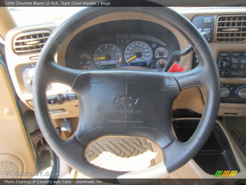  1998 Blazer LS 4x4 Steering Wheel