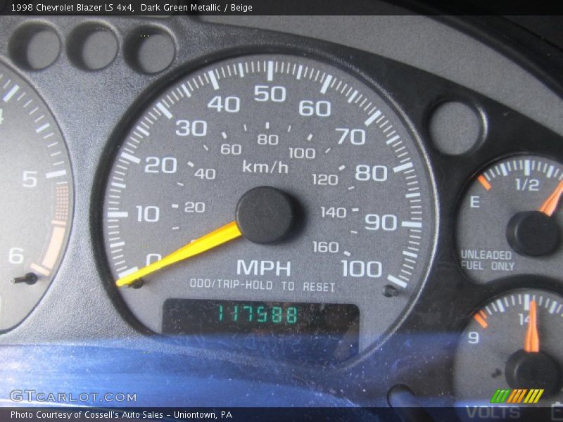 Dark Green Metallic / Beige 1998 Chevrolet Blazer LS 4x4