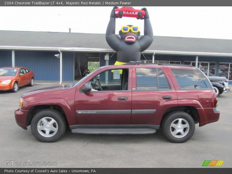 Majestic Red Metallic / Medium Pewter 2004 Chevrolet TrailBlazer LT 4x4