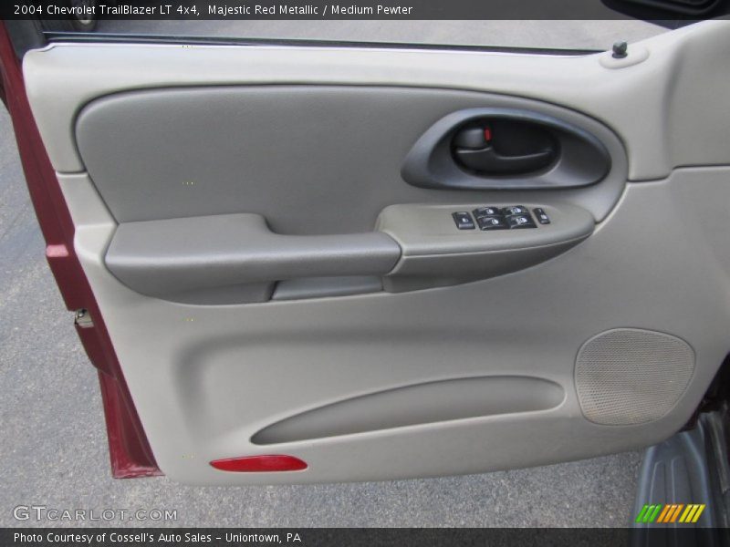 Majestic Red Metallic / Medium Pewter 2004 Chevrolet TrailBlazer LT 4x4