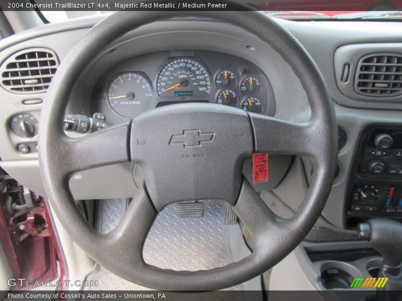 Majestic Red Metallic / Medium Pewter 2004 Chevrolet TrailBlazer LT 4x4