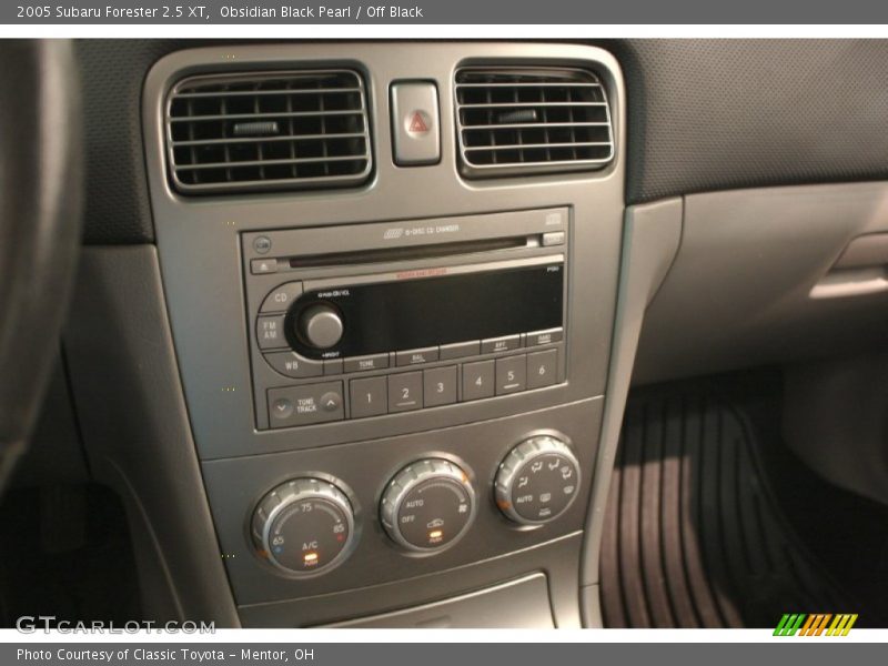 Obsidian Black Pearl / Off Black 2005 Subaru Forester 2.5 XT