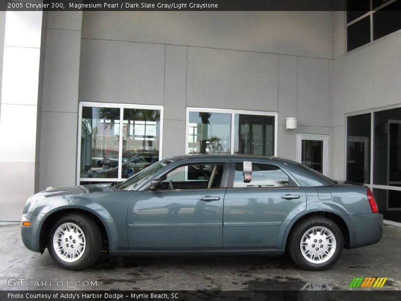Magnesium Pearl / Dark Slate Gray/Light Graystone 2005 Chrysler 300