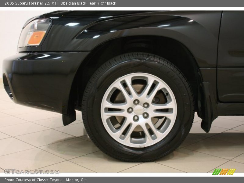 Obsidian Black Pearl / Off Black 2005 Subaru Forester 2.5 XT