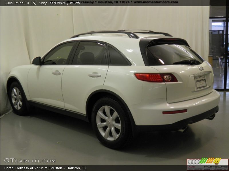 Ivory Pearl White / Willow 2005 Infiniti FX 35