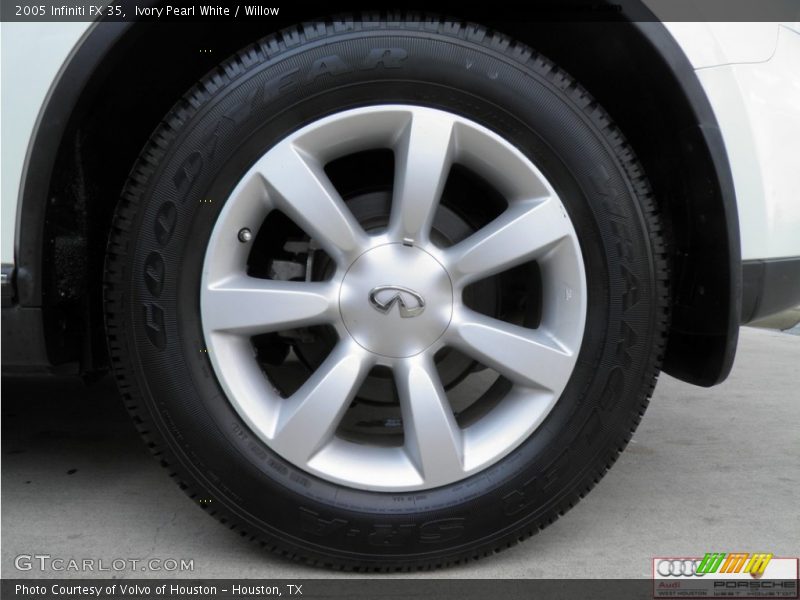 Ivory Pearl White / Willow 2005 Infiniti FX 35