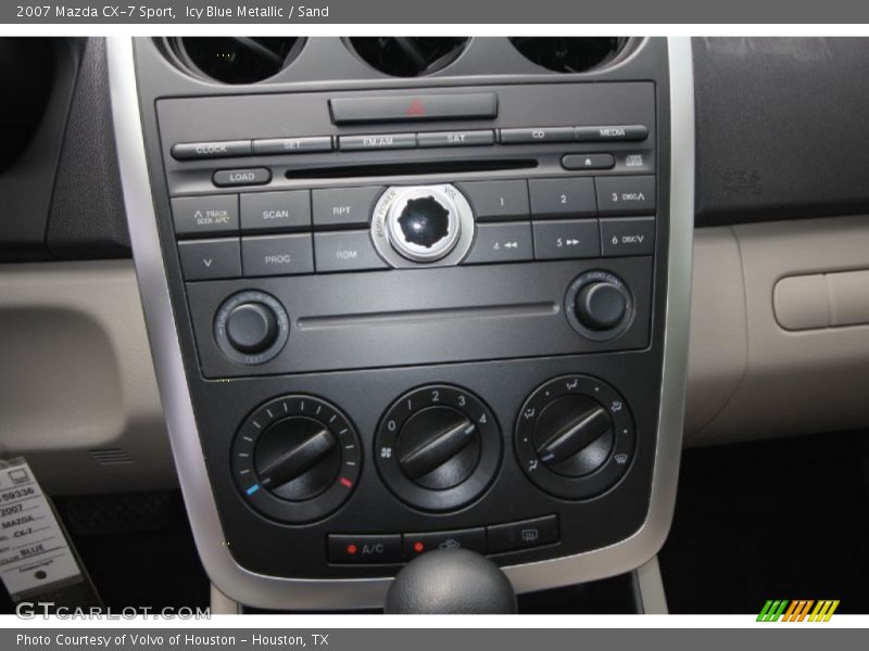 Controls of 2007 CX-7 Sport