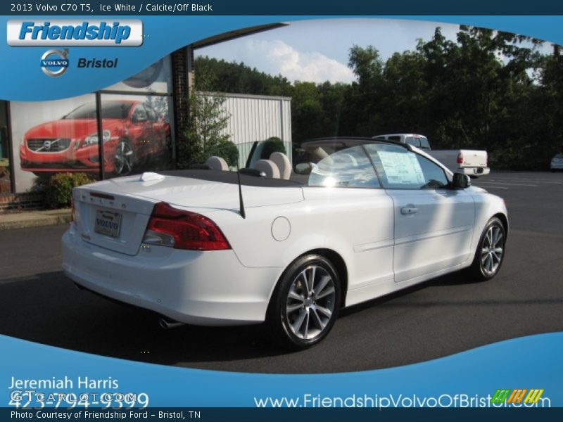 Ice White / Calcite/Off Black 2013 Volvo C70 T5