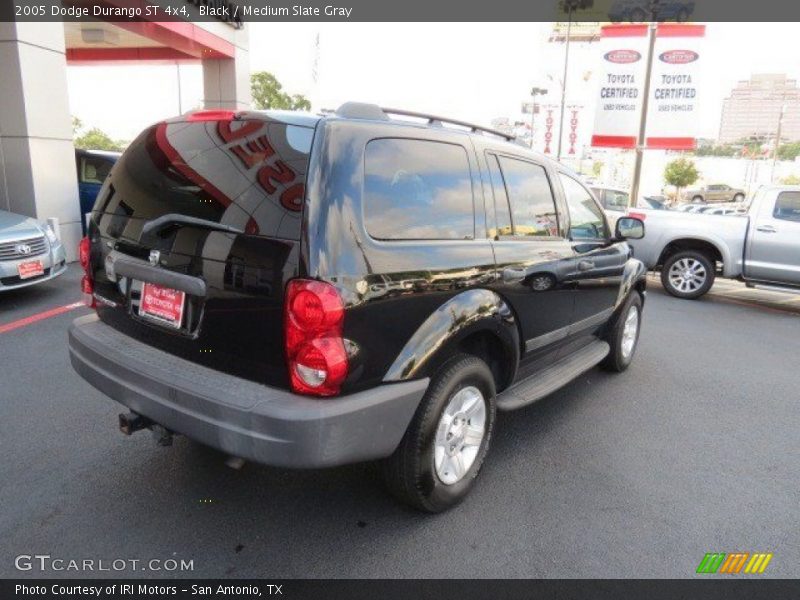Black / Medium Slate Gray 2005 Dodge Durango ST 4x4