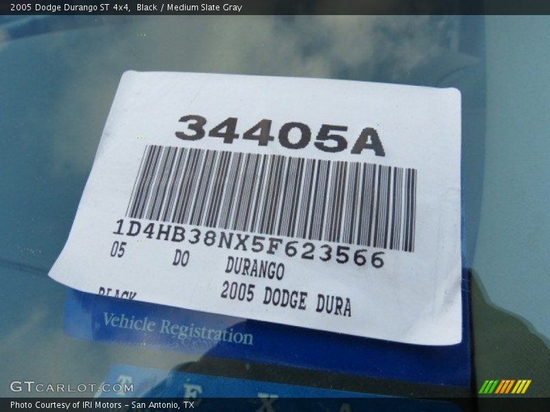 Black / Medium Slate Gray 2005 Dodge Durango ST 4x4