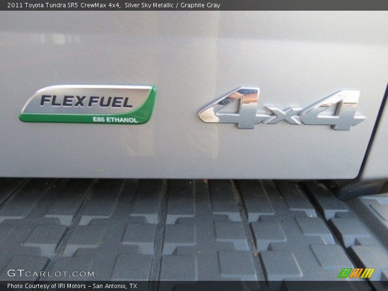 Silver Sky Metallic / Graphite Gray 2011 Toyota Tundra SR5 CrewMax 4x4