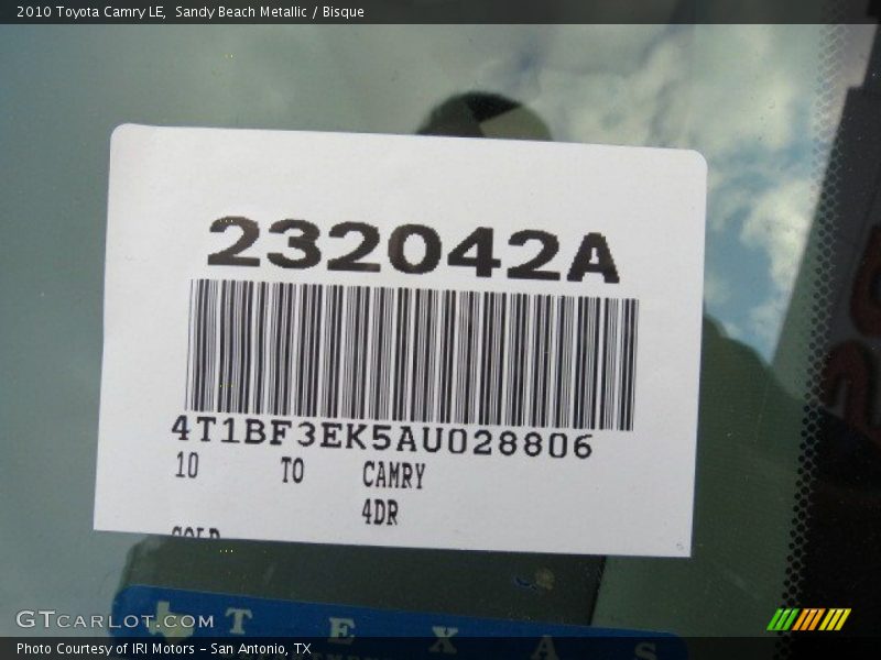 Sandy Beach Metallic / Bisque 2010 Toyota Camry LE
