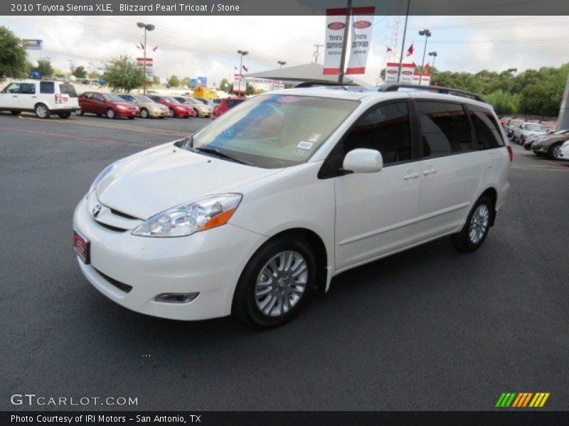 Blizzard Pearl Tricoat / Stone 2010 Toyota Sienna XLE