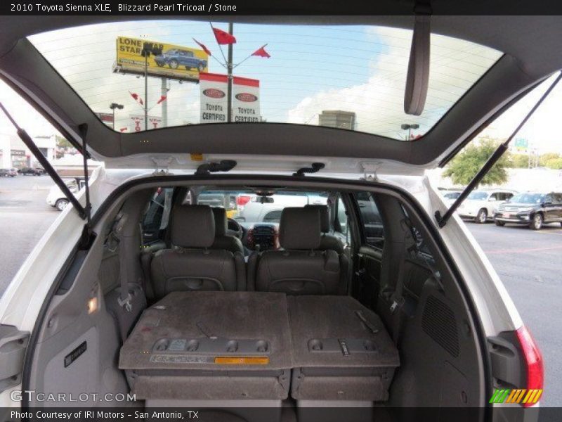 Blizzard Pearl Tricoat / Stone 2010 Toyota Sienna XLE