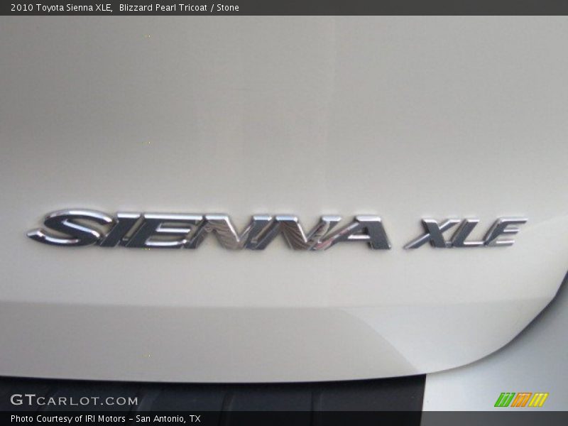 Blizzard Pearl Tricoat / Stone 2010 Toyota Sienna XLE