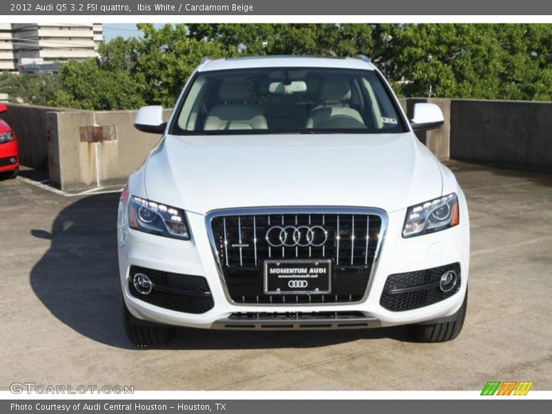 Ibis White / Cardamom Beige 2012 Audi Q5 3.2 FSI quattro