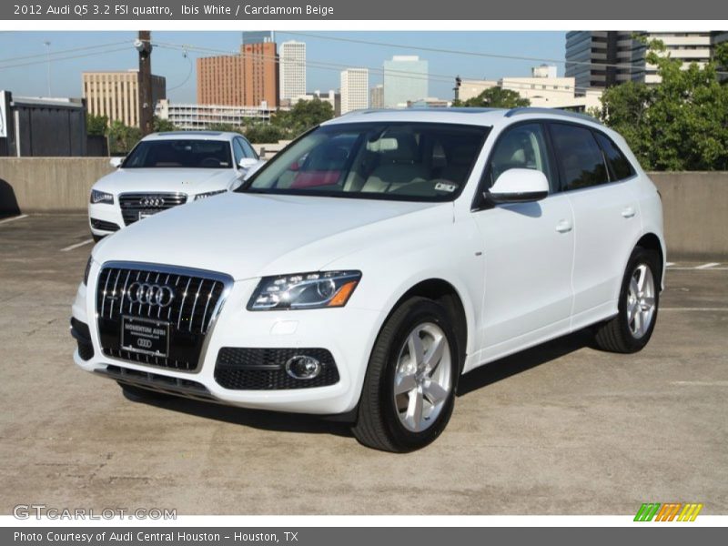 Ibis White / Cardamom Beige 2012 Audi Q5 3.2 FSI quattro