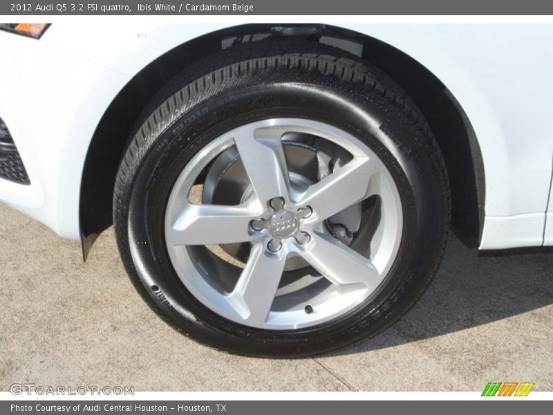 Ibis White / Cardamom Beige 2012 Audi Q5 3.2 FSI quattro