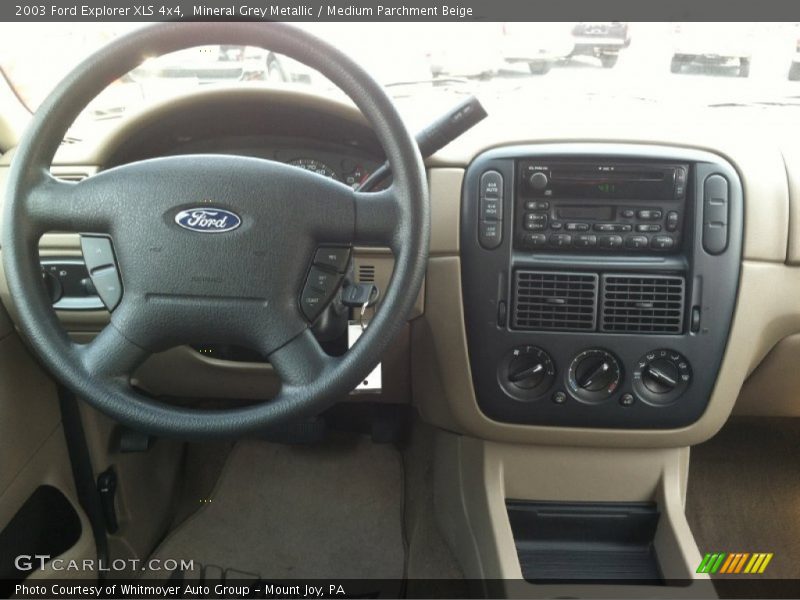 Dashboard of 2003 Explorer XLS 4x4