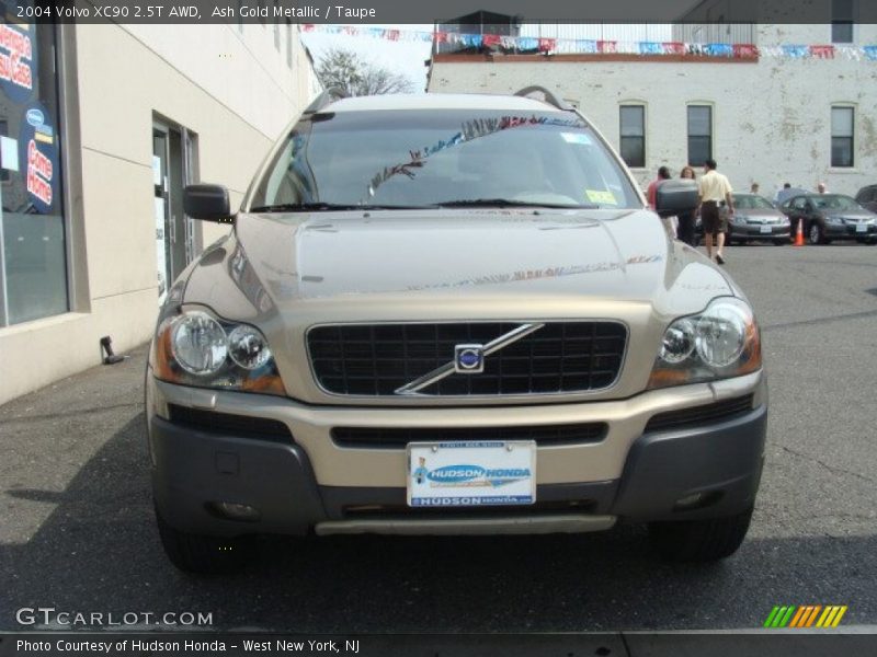 Ash Gold Metallic / Taupe 2004 Volvo XC90 2.5T AWD