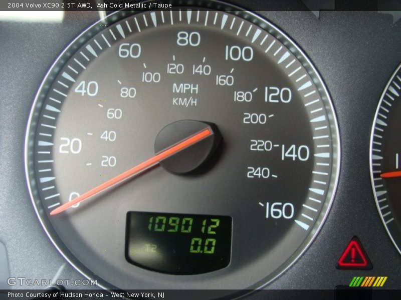 Ash Gold Metallic / Taupe 2004 Volvo XC90 2.5T AWD