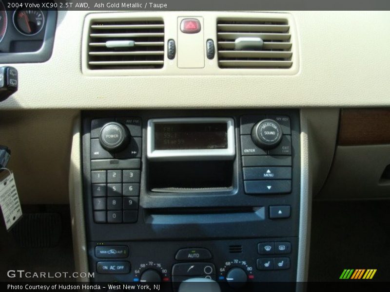 Ash Gold Metallic / Taupe 2004 Volvo XC90 2.5T AWD