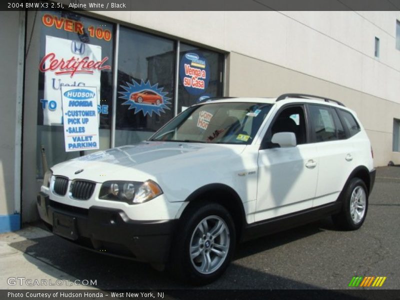 Alpine White / Black 2004 BMW X3 2.5i