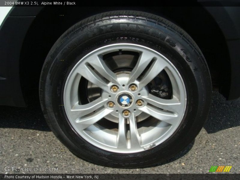 Alpine White / Black 2004 BMW X3 2.5i