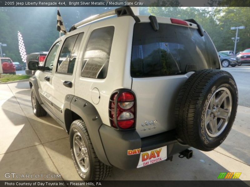 Bright Silver Metallic / Medium Slate Gray 2005 Jeep Liberty Renegade 4x4