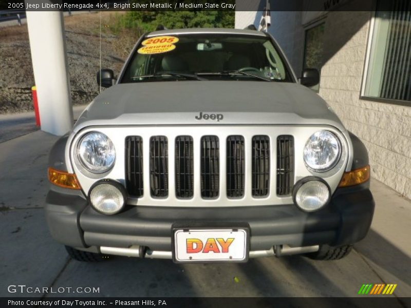 Bright Silver Metallic / Medium Slate Gray 2005 Jeep Liberty Renegade 4x4