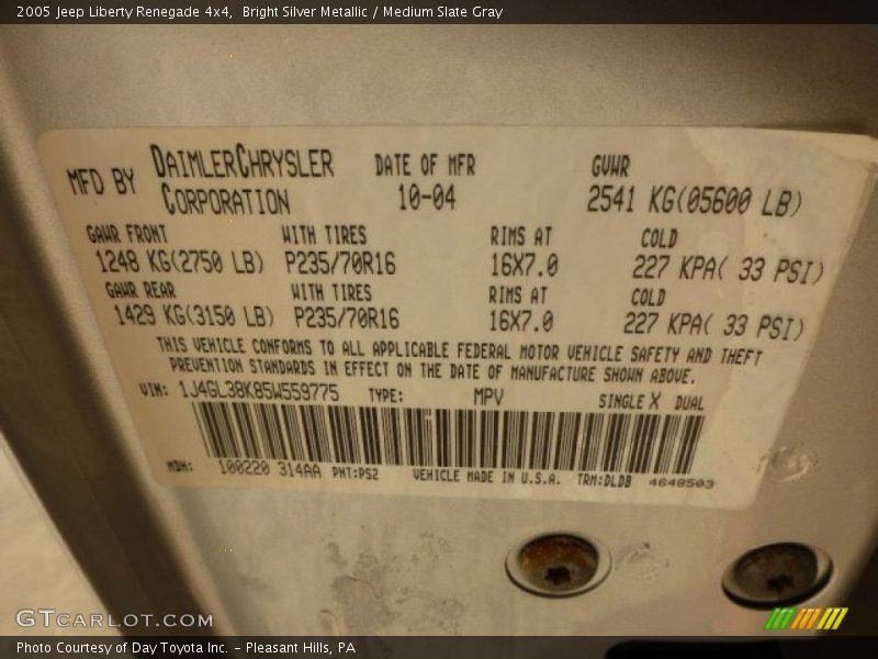 Bright Silver Metallic / Medium Slate Gray 2005 Jeep Liberty Renegade 4x4