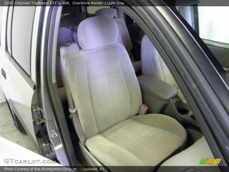 Silverstone Metallic / Light Gray 2005 Chevrolet TrailBlazer EXT LS 4x4