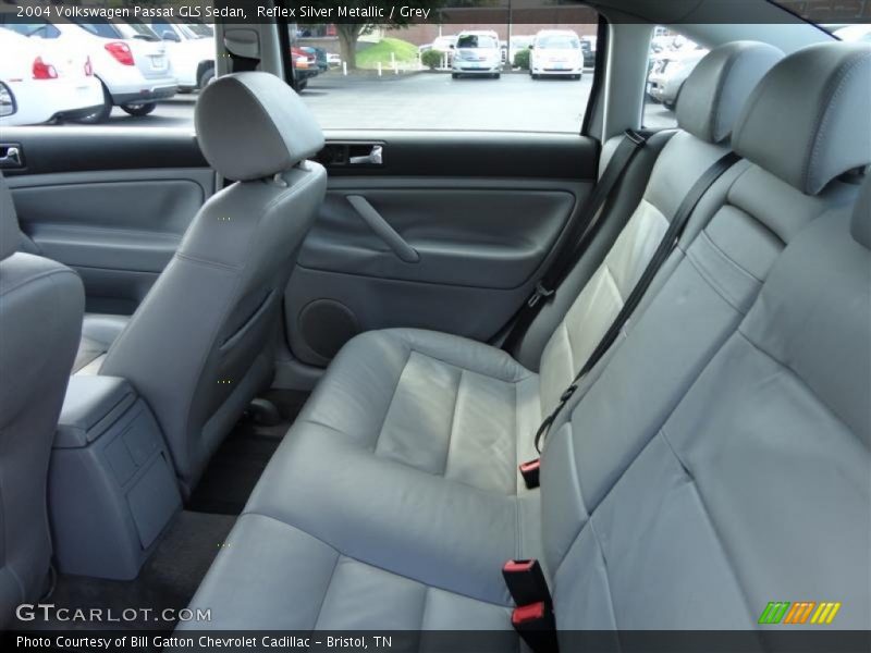 Reflex Silver Metallic / Grey 2004 Volkswagen Passat GLS Sedan
