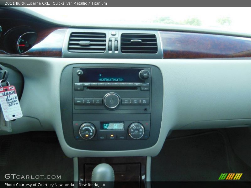 Quicksilver Metallic / Titanium 2011 Buick Lucerne CXL